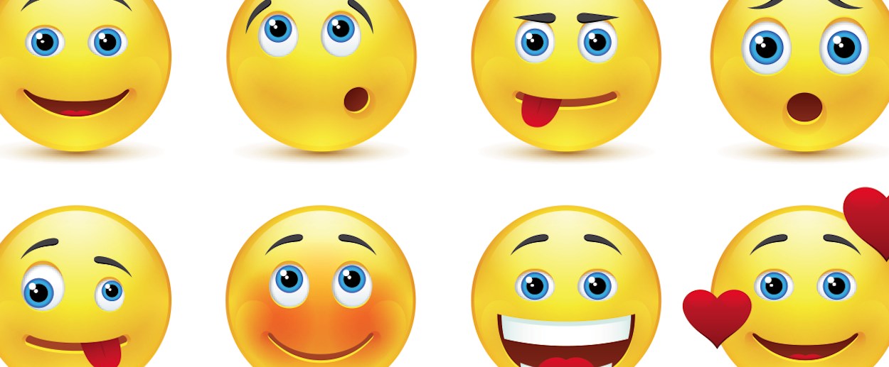 Emoji vs Emoticons: Similarities and Differences - EnkiVillage