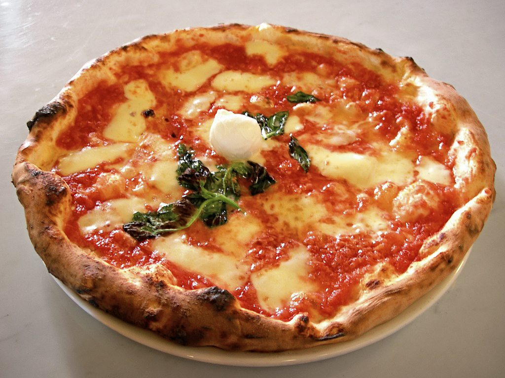 Neapolitan pizza - Wikipedia, the free encyclopedia