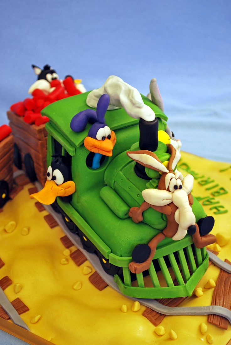 Cartoon Cakes on Pinterest | Tweety Cake, Simpsons Cake and Anime Cake