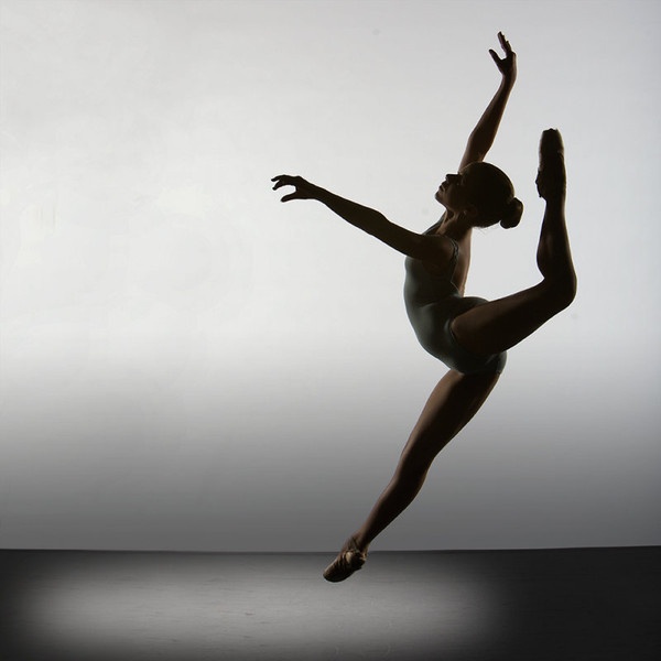 Dancer Silhouettes on Pinterest | Dancer Silhouette, Ballet ...