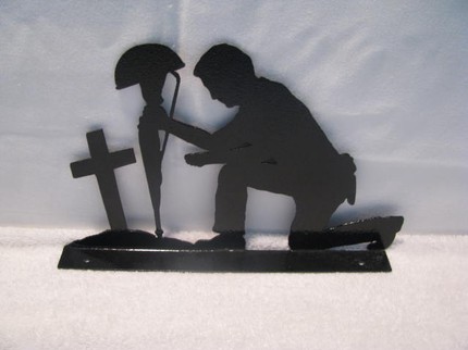 Praying Soldier hat on g. Mailbox Topper Metal Art Silhouette ...
